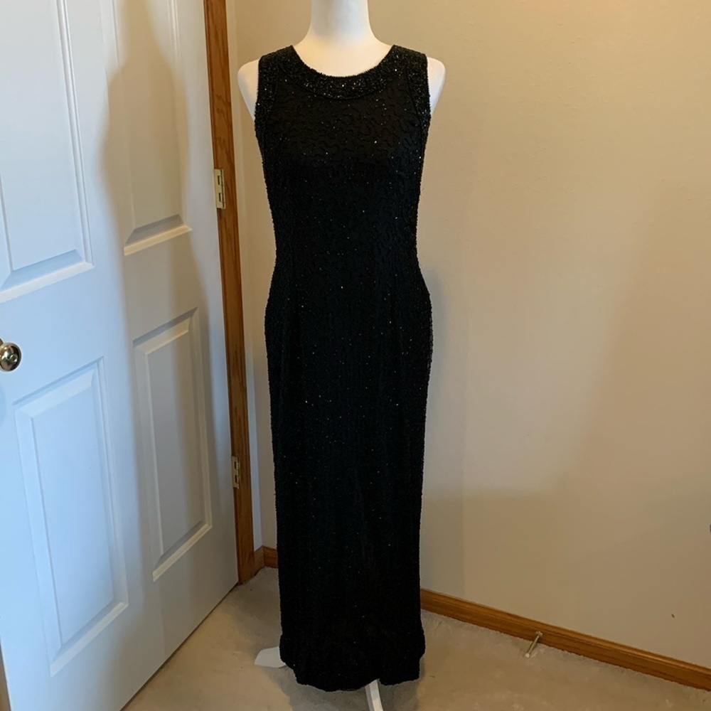 Lawrence Kazar New York Black Sequin Gown. Just Stunning! Shell is 100% Silk. XL